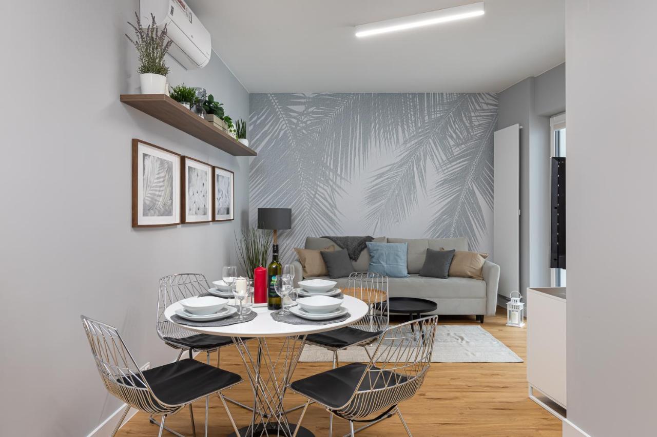 Ecru Luxurious Apartment In Port Praski With Balcony Wwa35 Warschau Buitenkant foto