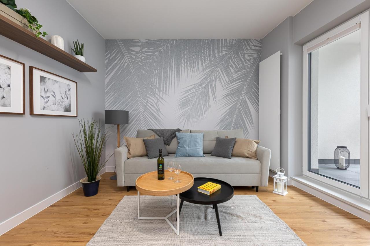 Ecru Luxurious Apartment In Port Praski With Balcony Wwa35 Warschau Buitenkant foto