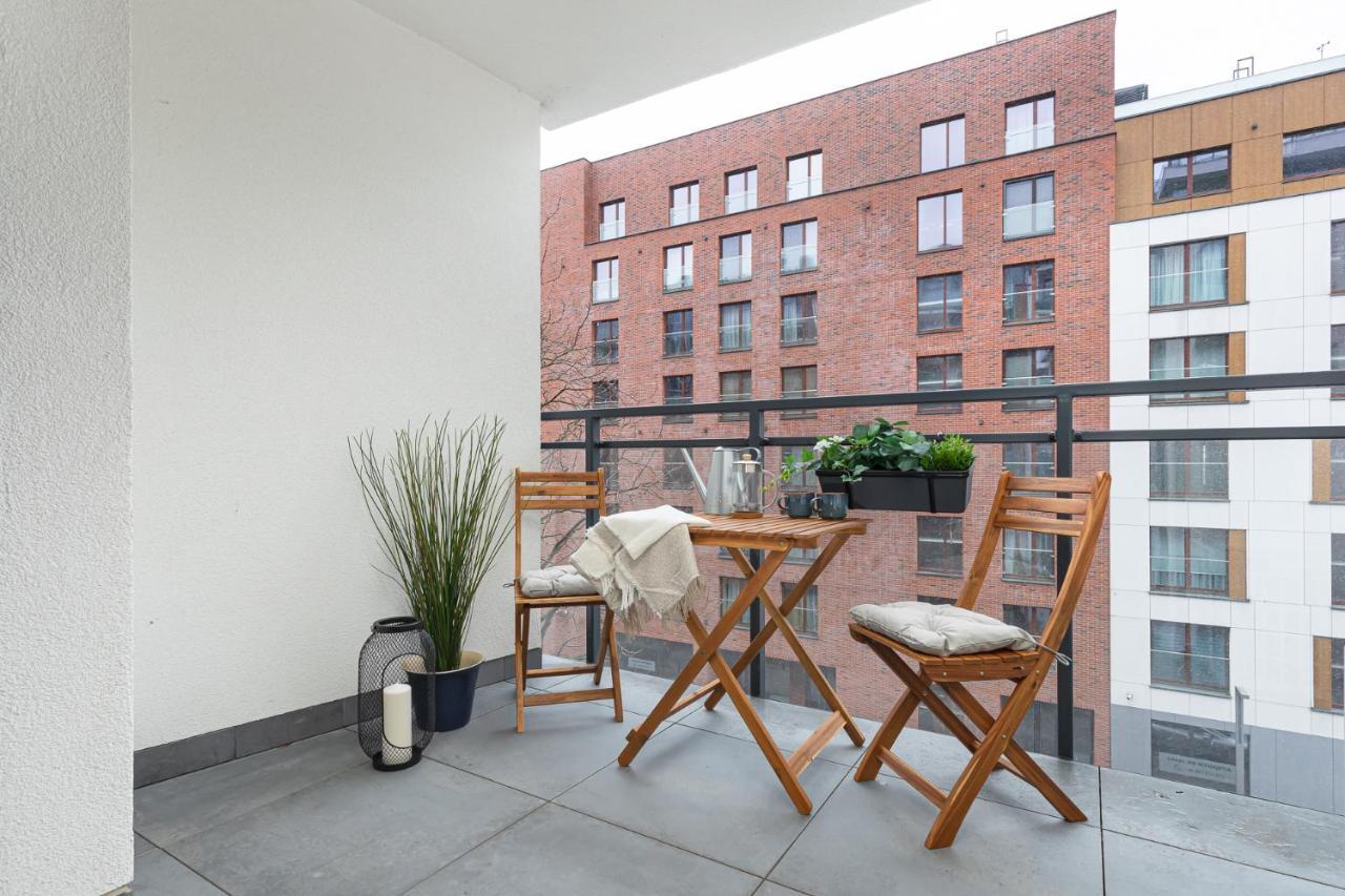Ecru Luxurious Apartment In Port Praski With Balcony Wwa35 Warschau Buitenkant foto