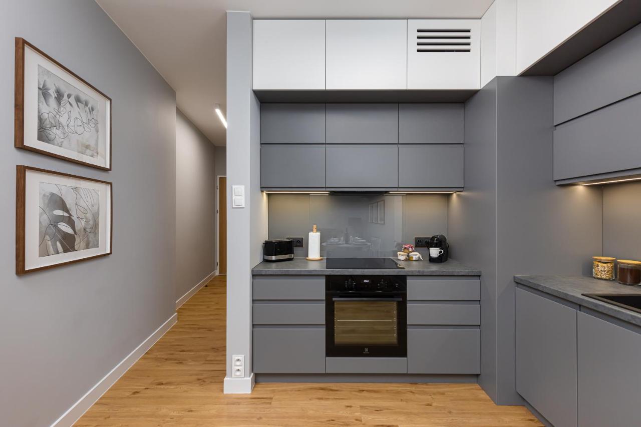 Ecru Luxurious Apartment In Port Praski With Balcony Wwa35 Warschau Buitenkant foto